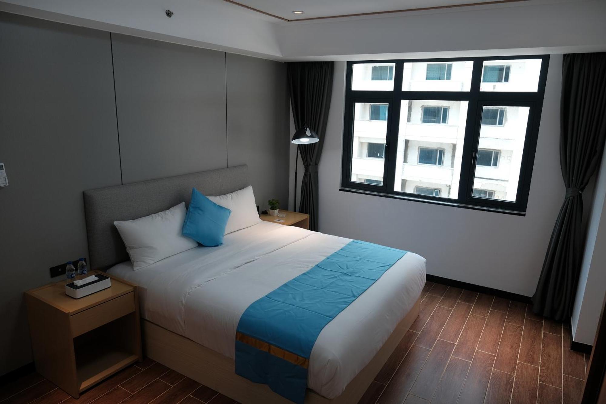 Golden Seagulls Hotel Paranaque City Экстерьер фото