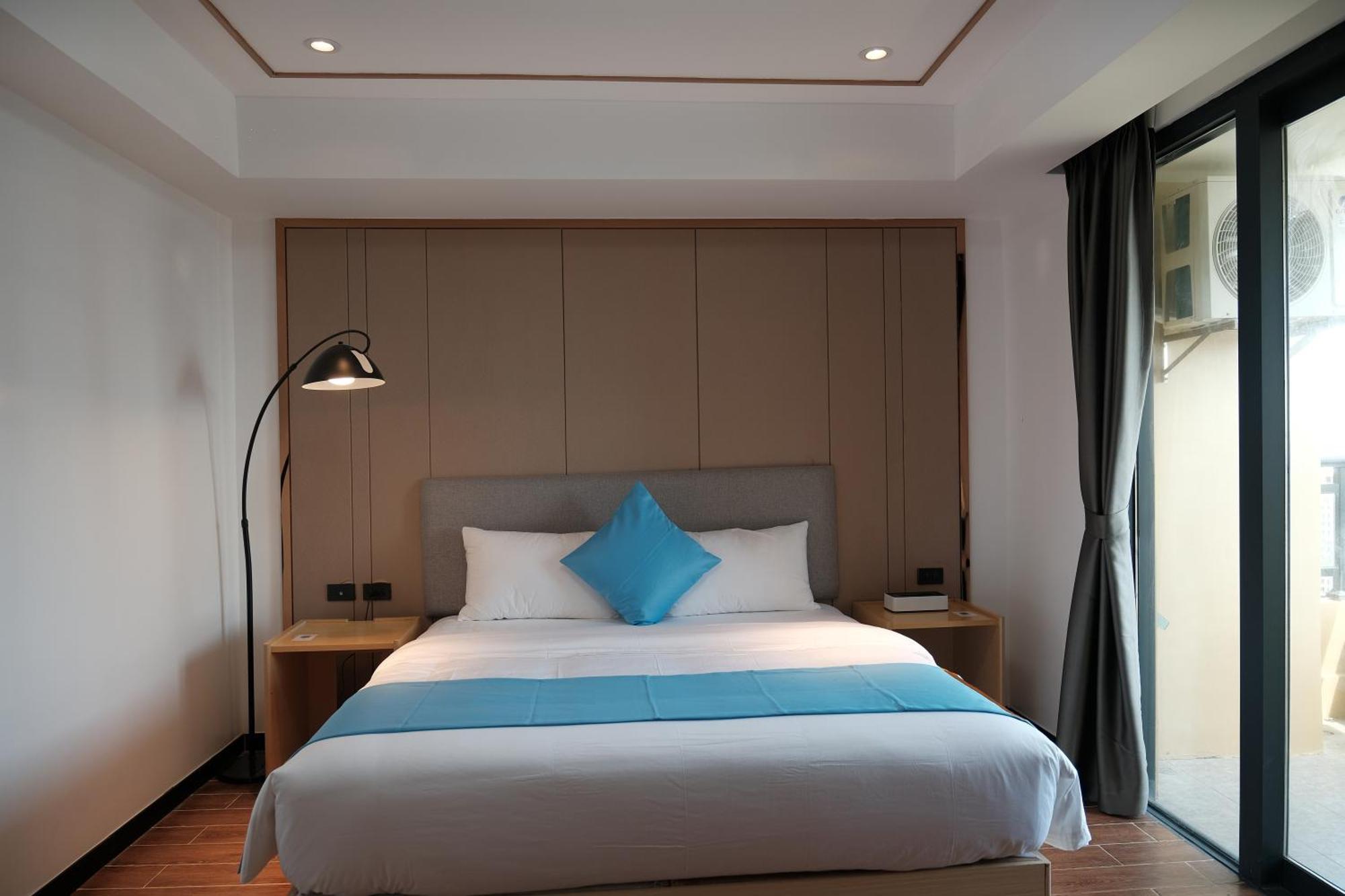Golden Seagulls Hotel Paranaque City Экстерьер фото