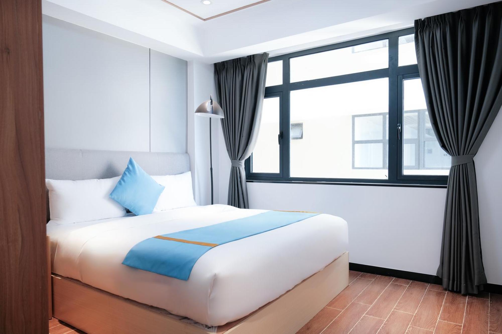 Golden Seagulls Hotel Paranaque City Экстерьер фото