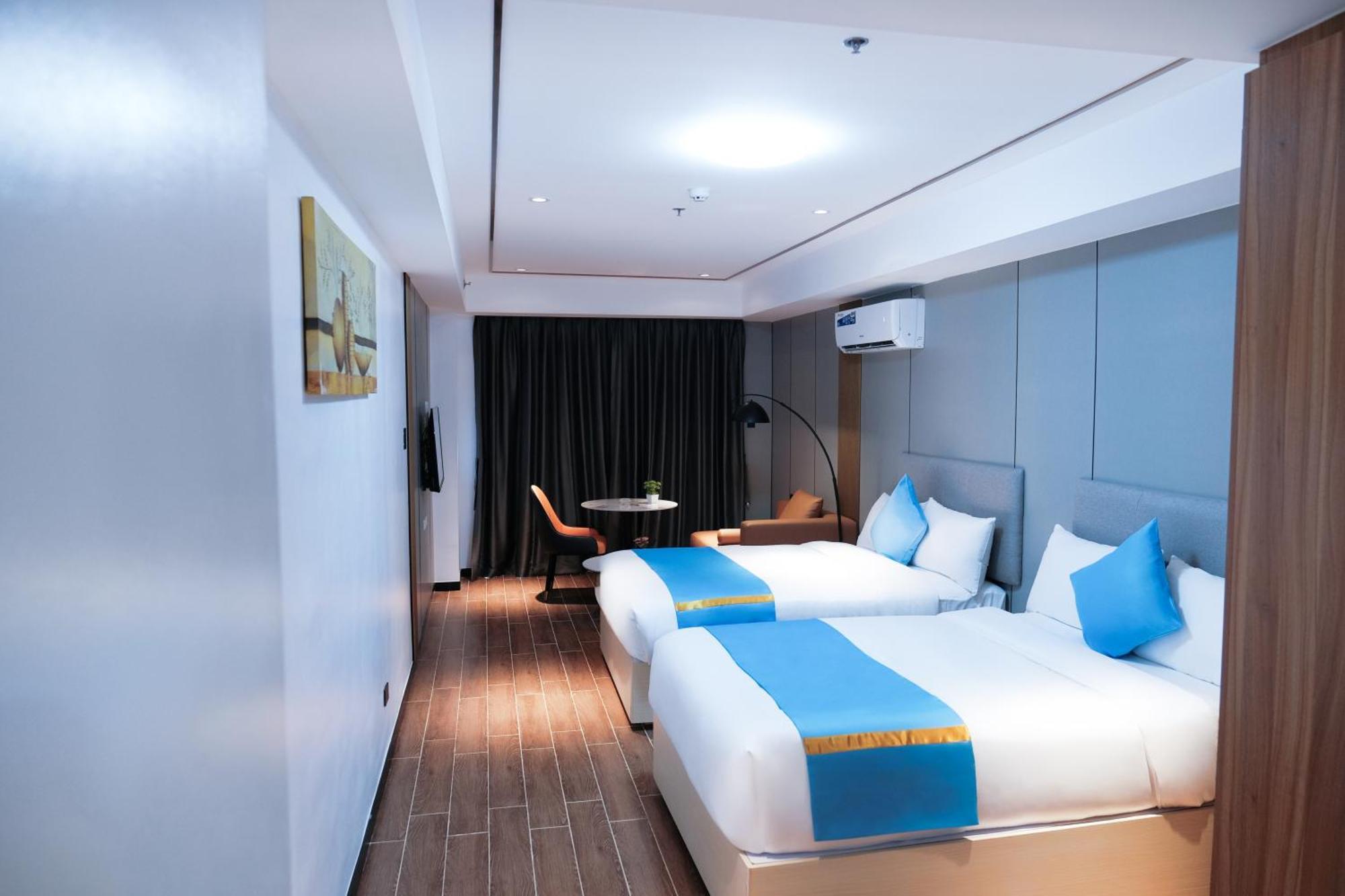 Golden Seagulls Hotel Paranaque City Экстерьер фото