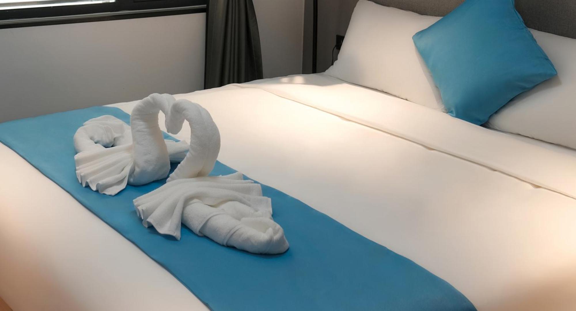 Golden Seagulls Hotel Paranaque City Экстерьер фото