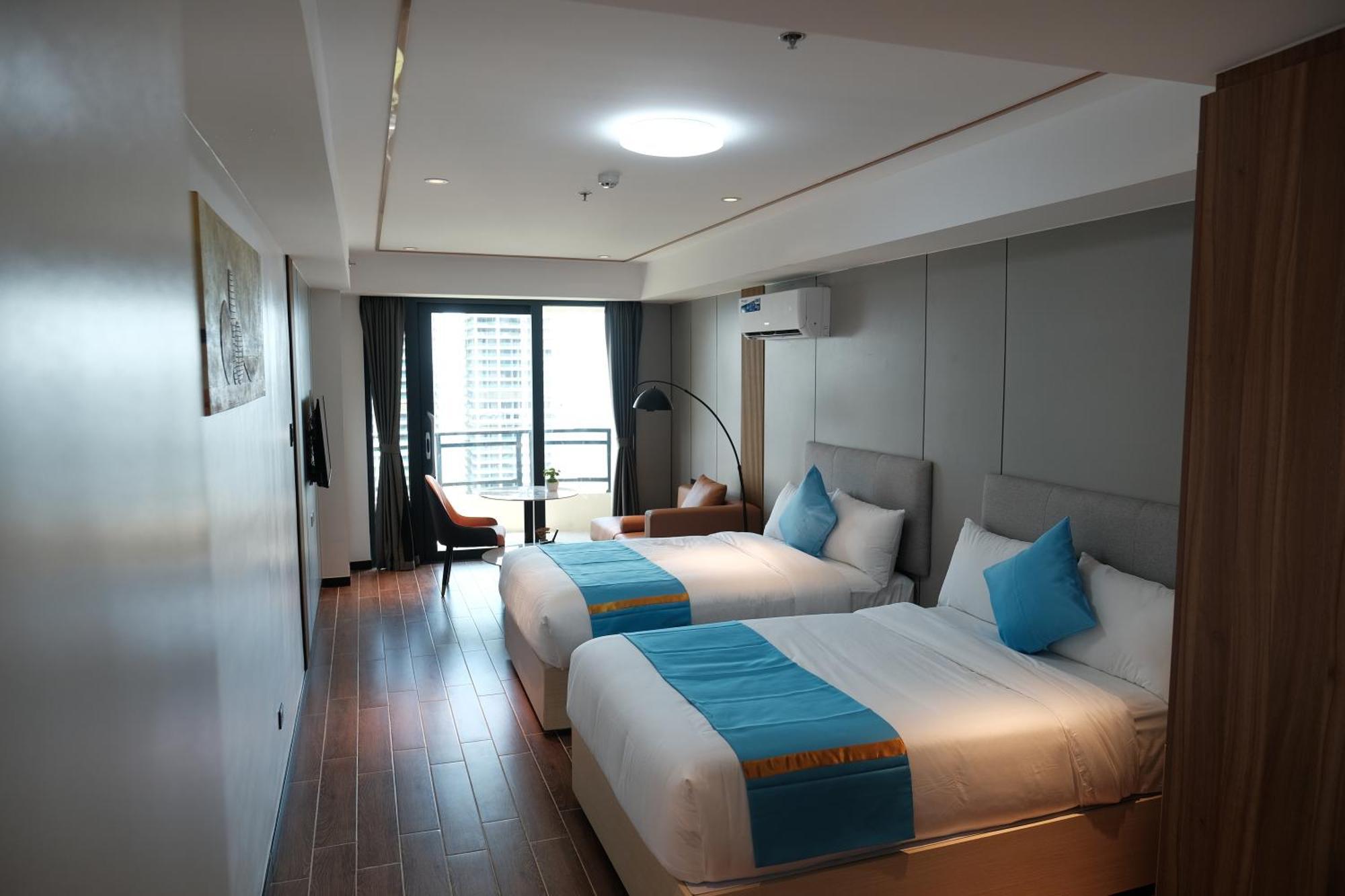 Golden Seagulls Hotel Paranaque City Экстерьер фото