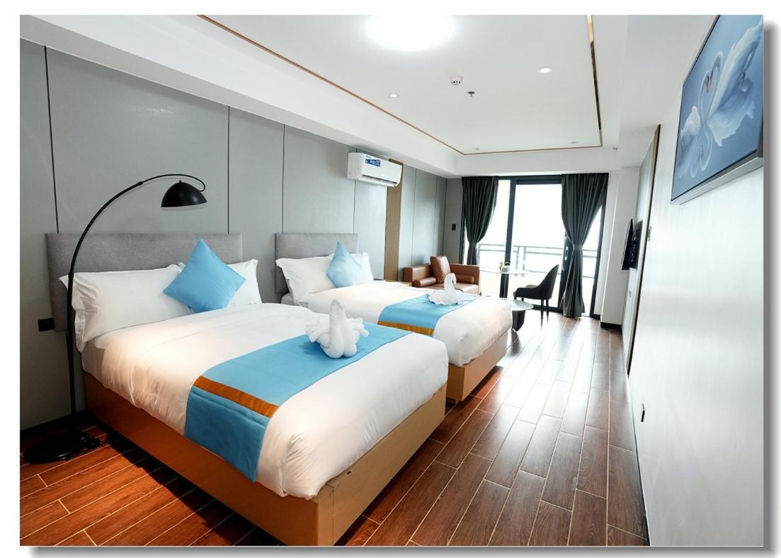 Golden Seagulls Hotel Paranaque City Экстерьер фото