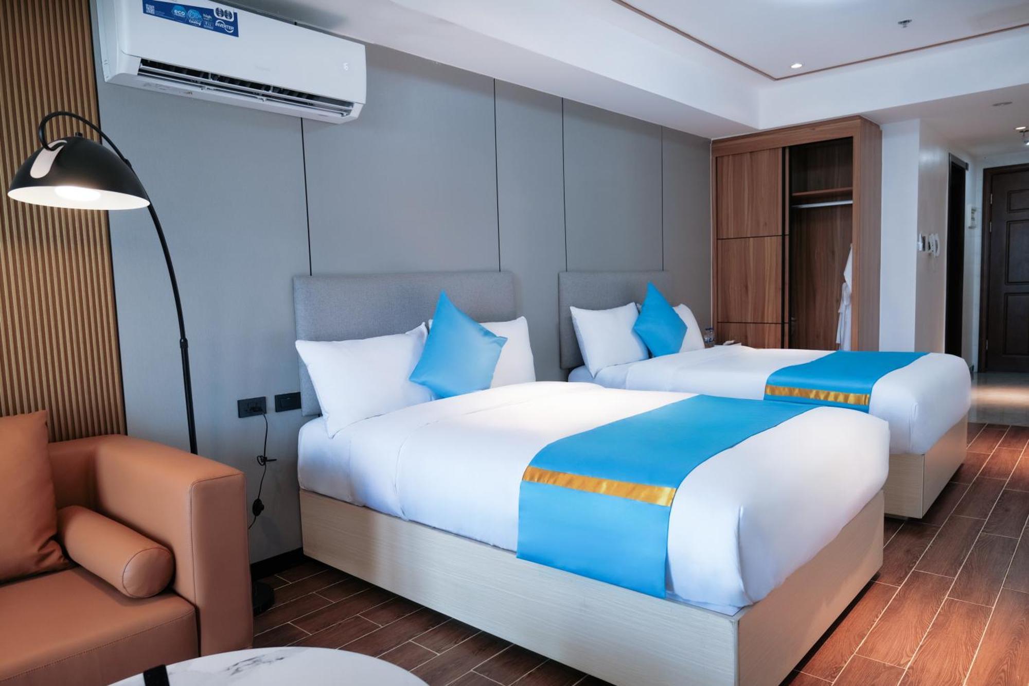 Golden Seagulls Hotel Paranaque City Экстерьер фото