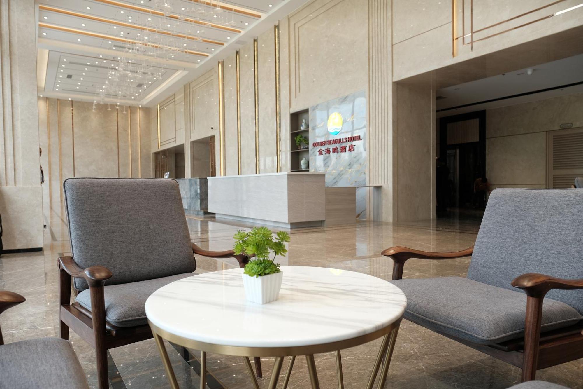 Golden Seagulls Hotel Paranaque City Экстерьер фото