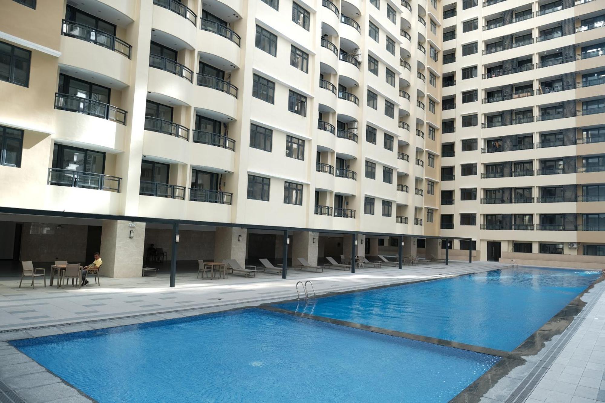 Golden Seagulls Hotel Paranaque City Экстерьер фото