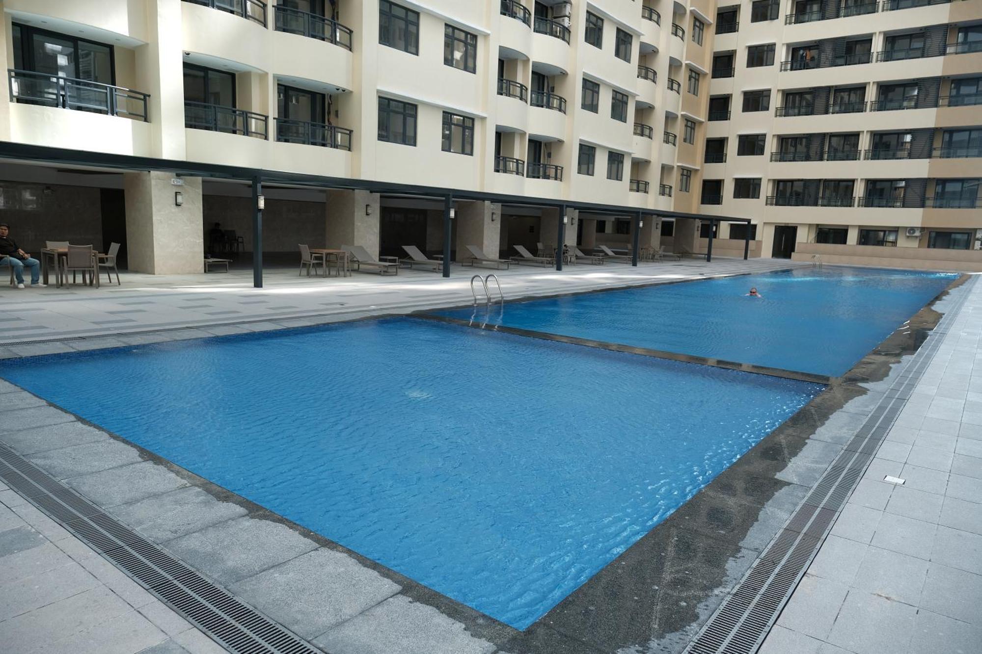 Golden Seagulls Hotel Paranaque City Экстерьер фото